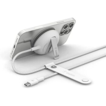 Belkin 15W Boost Charge Pro Wireless Charging pad with MagSafe White - Belkin