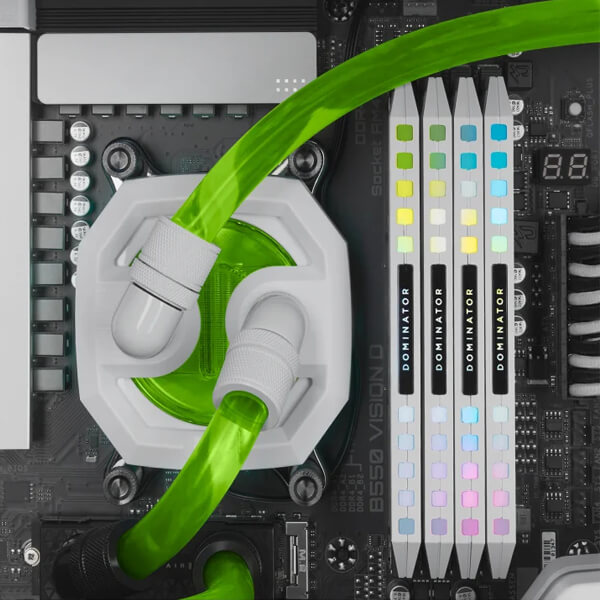 Corsair Hydro X XL8 Performance Coolant 1L (Green) CORSAIR