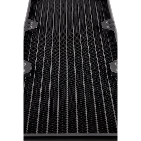 CORSAIR Hydro X Series XR5 140mm Water Cooling Radiator CORSAIR