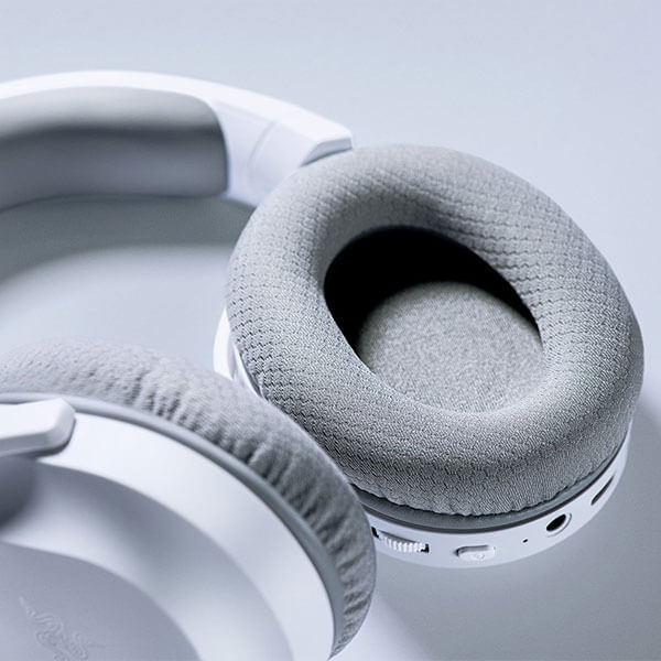 Razer Barracuda X (2022) Wireless Gaming Headset (Mercury) RAZER