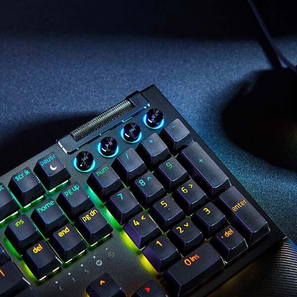 Razer BlackWidow V4 Mechanical Gaming Keyboard with Green Switches RAZER