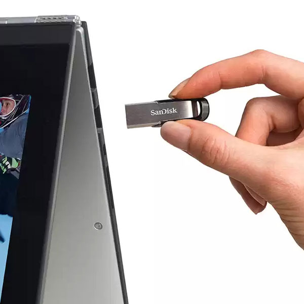 SanDisk Ultra Flair 256GB USB 3.0 Pen Drive SANDISK